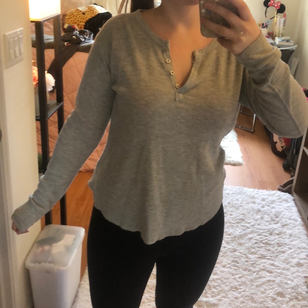 Brandy Melville long sleeve